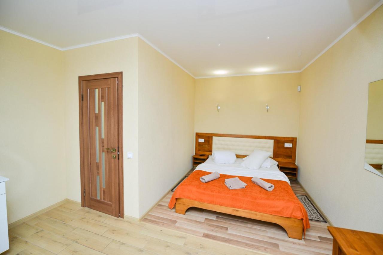 Forest Hotel Polis'ke Exterior photo
